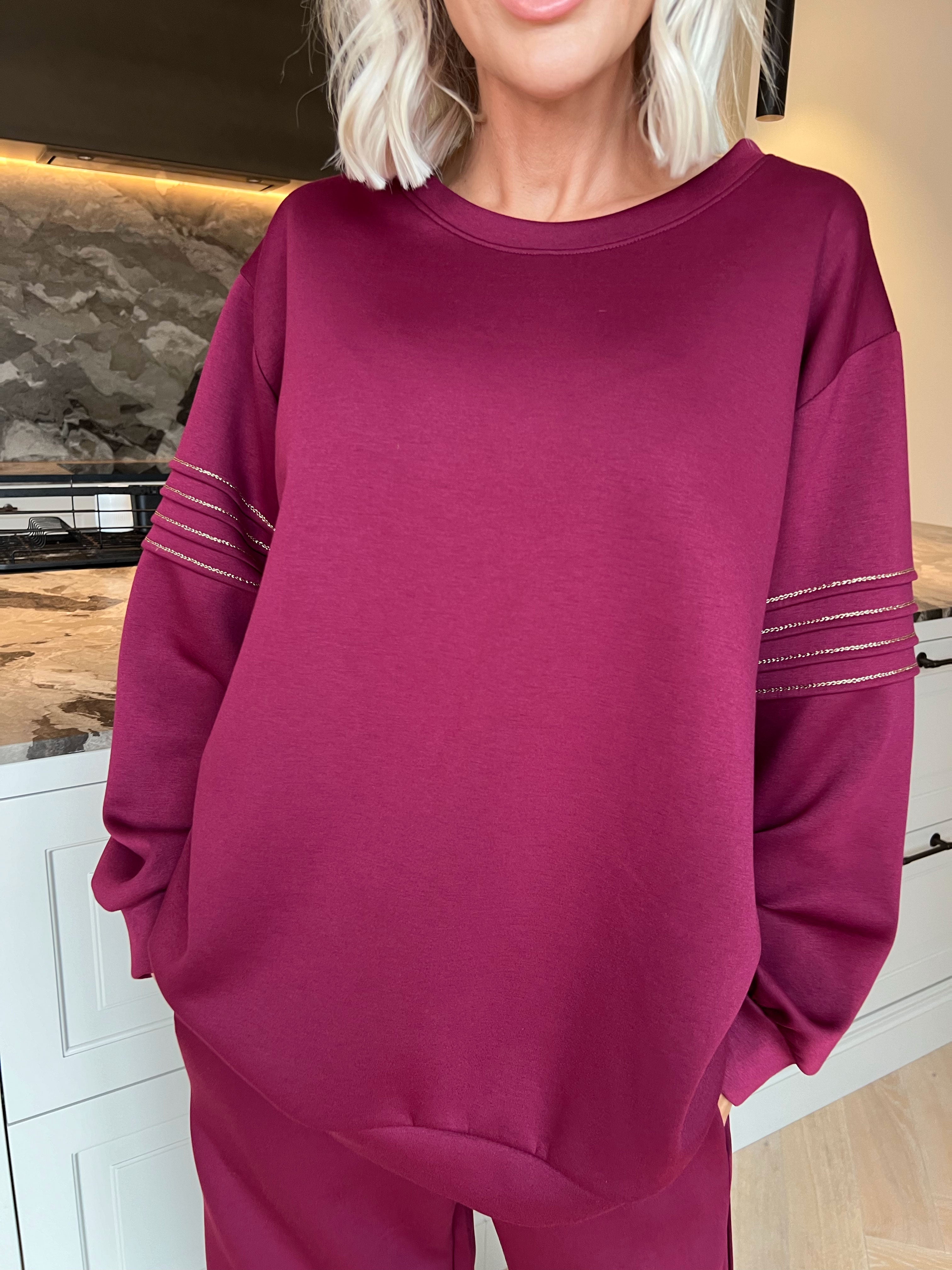 Dream - Blødeste joggingsæt i viskose med elegante gulddetaljer